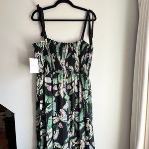 New! Stella and dot Lizzie smocked botanical floral dress nwt